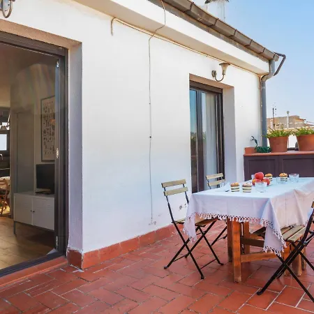 Gracia- Parc Gueell By Interhome * Barcelona